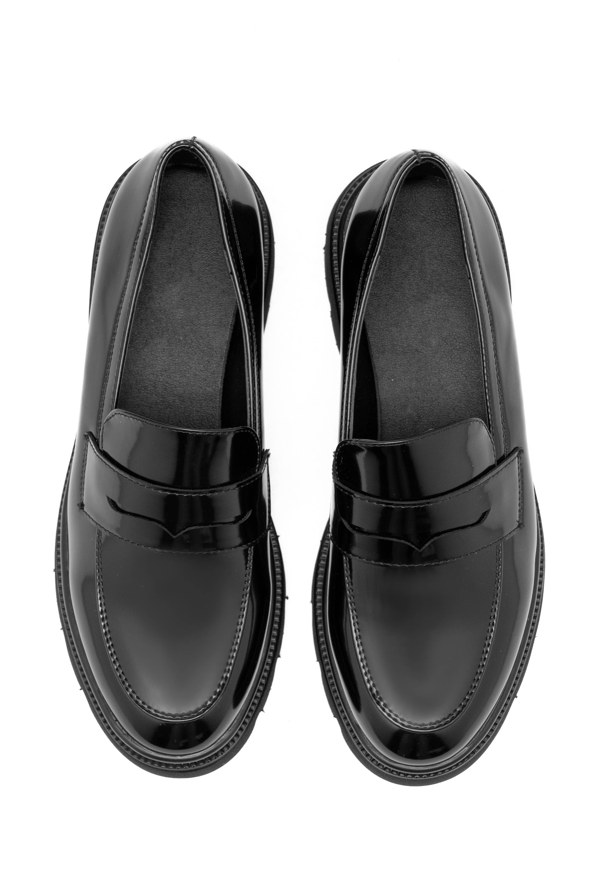 C'M PARIS - Wholesale Loafers - Women's - Patent Loafer with Lug Sole 92416