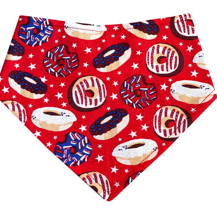 Patriotic Donuts - Bandana American Snap pour chien et chat Red Summer 4 juillet pour la vente par Very Vintage Designs