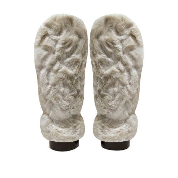 Access by Mediterranean Concepts - Wholesale Mittens - Women's - Extra thick chunky faux fur mittens2