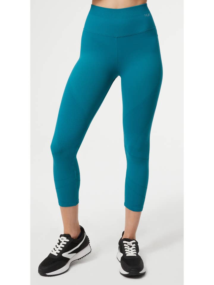 Nux Active - Wholesale Athletic/Lounge Leggings - Women's - Shapeshifter 7/8 Legging7