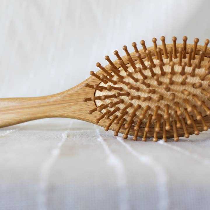 The Waste Less Shop – wholesale Hair brush/comb – Bamboo Hair Brush – Plastic-Free with Natural Bristles3