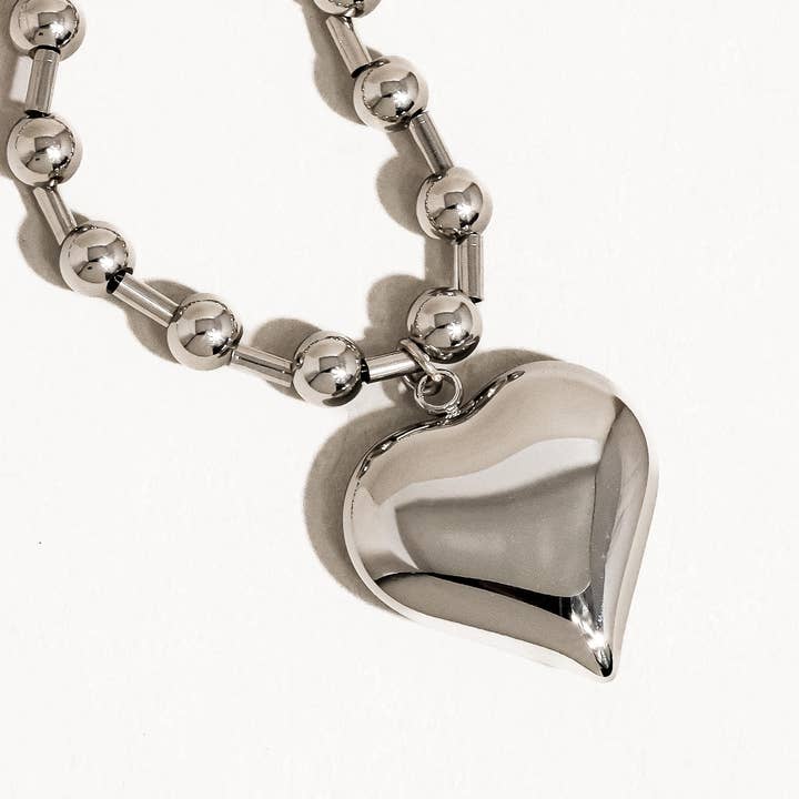 Flânerie by MAIQ - Wholesale Pendant/Charm Necklace - Paris 18K Gold Non-Tarnish Large Heart Chain Necklace