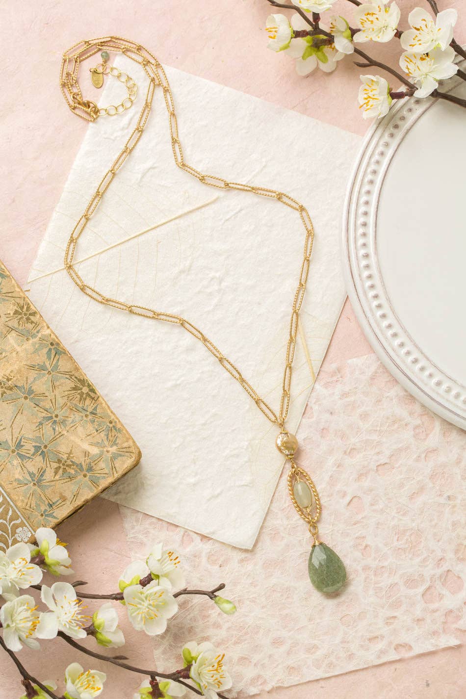 Anne Vaughan Designs Jewelry – Großhandel Kette mit Anhänger/Charm – Zufriedenheit 26,5-28,5" Aquamarin, Prehnit, Perlen Statement-Kette0