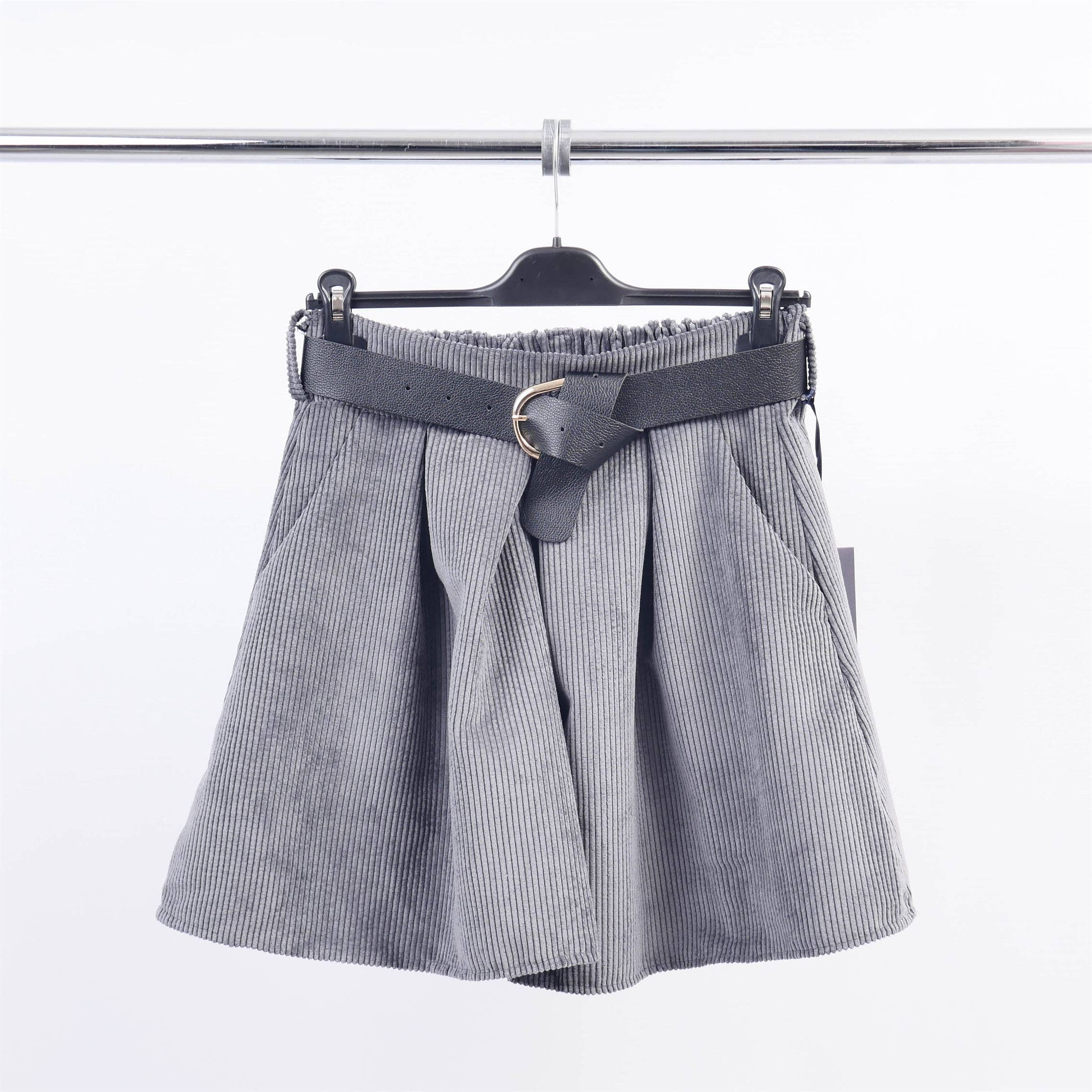 Cecile Wang – Saia - Mulher por atacado – Saia curta de veludo cotelê com cinto TDM728246