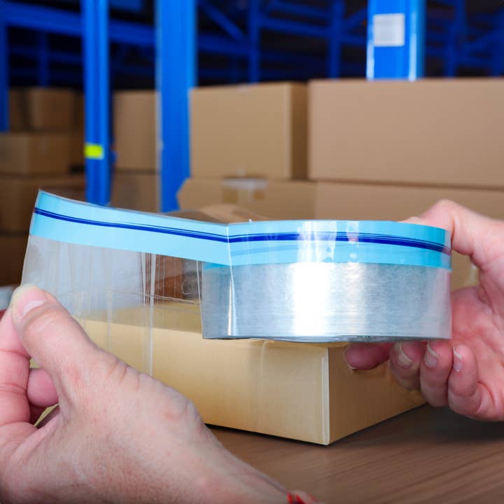 Flipo Group, Ltd. - Vente Rubans adhésifs - Ruban adhésif transparent résistant avec design Easy-End-Find Wave Tape