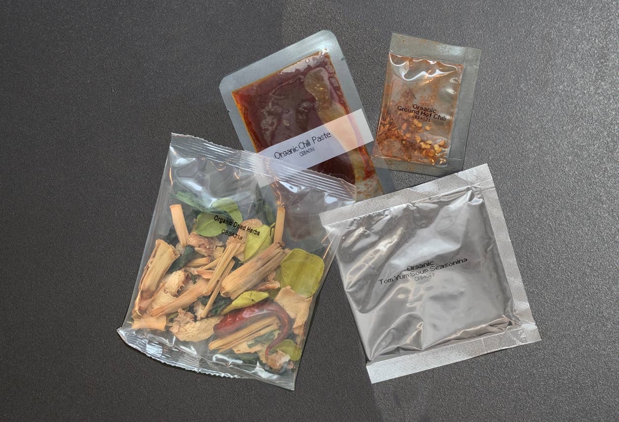 Verve Culture - Vendita all'ingrosso Kit fai da te per alimenti - Kit per cucinare Thai per due - Zuppa Tom Yum biologica2