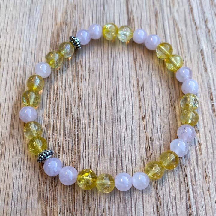 Pulsera apiladora delgada de cuarzo rosa y citrino para venta al por mayor de Love N’ Lava Designs
