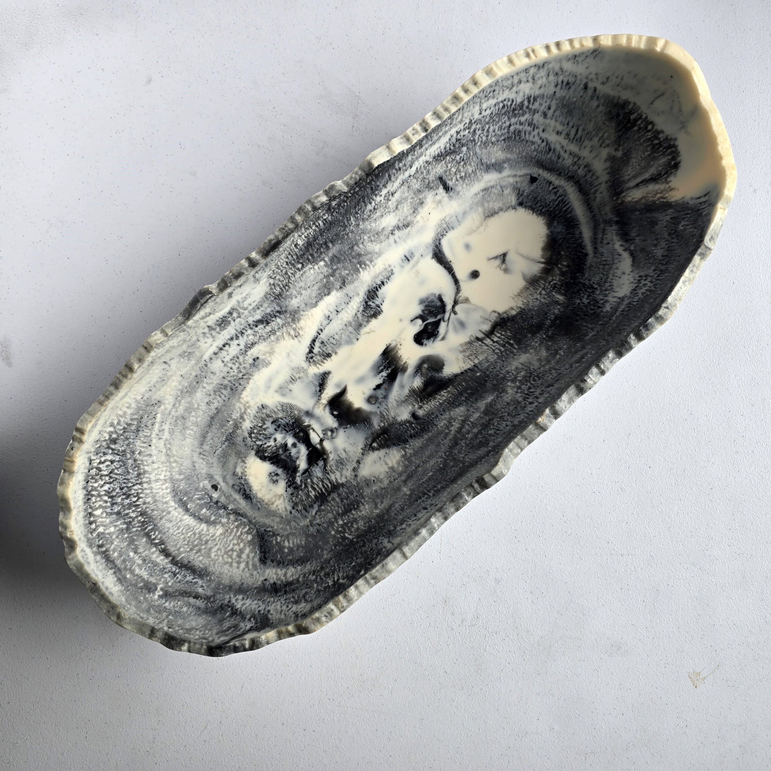 Gibb & Daan - Wholesale Serve Bowl - Large Resin Trough - Entryway Catchall - Decorative Bowl11