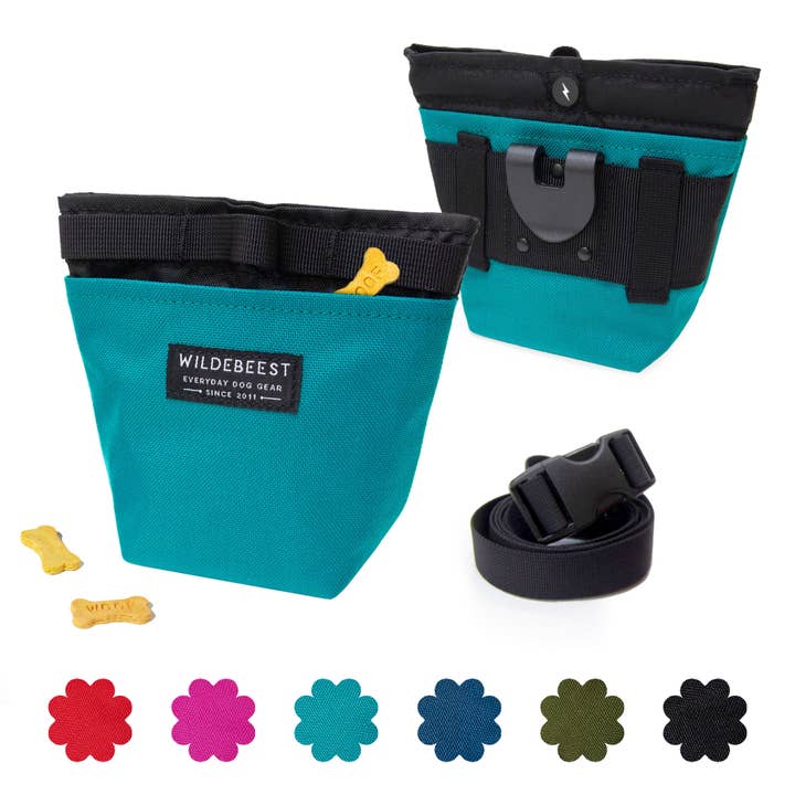 Alamo Magnetic Dog Treat Pouch for wholesale by Wildebeest