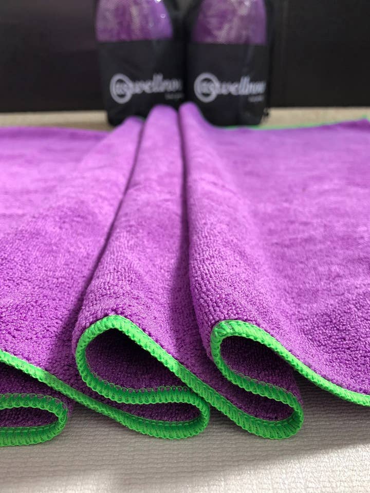 Multi-purpose Towel with Zip Pocket for wholesale by aswellnow