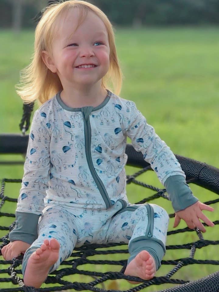 Octopi My Heart 97/3 bambus pyjamas for engroshandel hos Little Cozy Cove