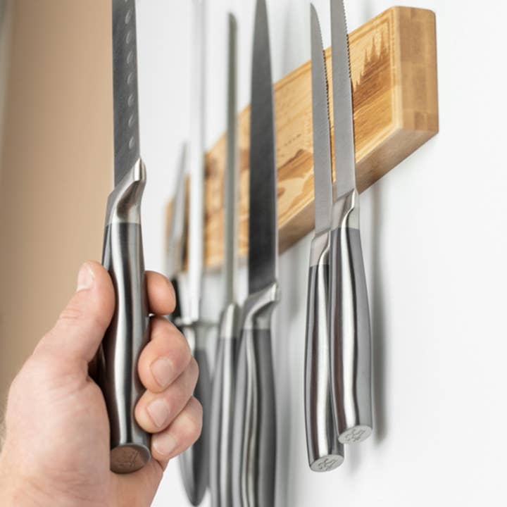 Rudderr, LLC/MintBucket - Wholesale Knife Storage - 16" Premium Magnetic Engraved Knife Holder for Wall - Bear2
