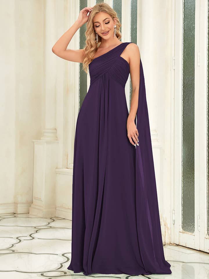 Ever-Pretty - Wholesale Gown – Women's - Elegant Pleated One-Shoulder Bridesmaids Dress30