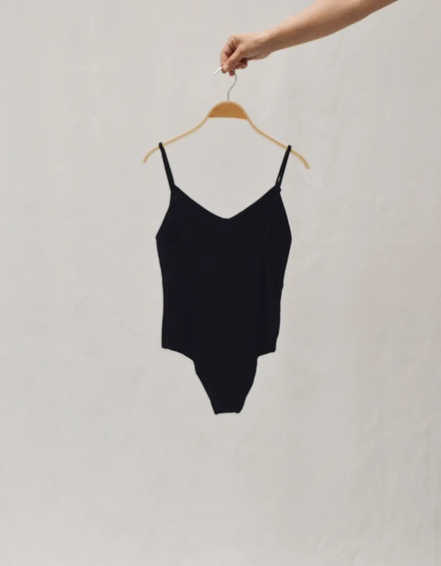 ALMA BASICS - Venta al por mayor Bañador - Mujer - Body cómodo GEORGIA con tirantes finos1