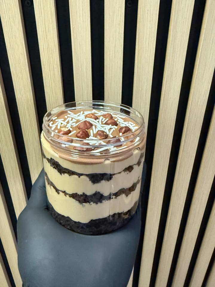 Pot de Dessert Bueno - 500g pour la vente par Kakawa Artisan Chocolate & Co Ltd