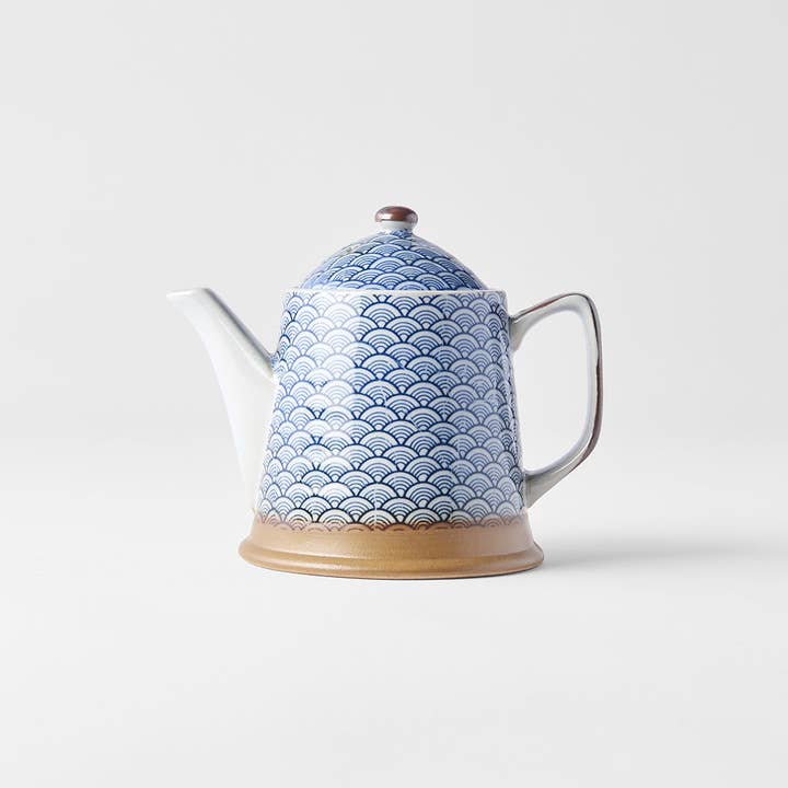 Teapot Wave Design 400ml for wholesale by Made In Japan Tableware