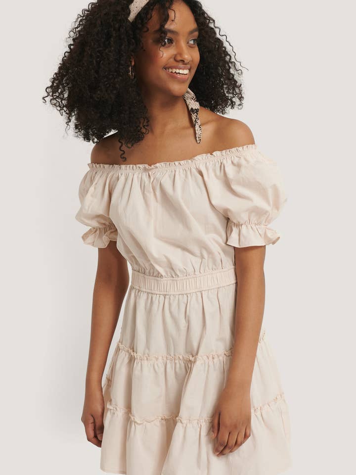 Minivestido blanco con hombros descubiertos para venta al por mayor de STYLE INSTANT