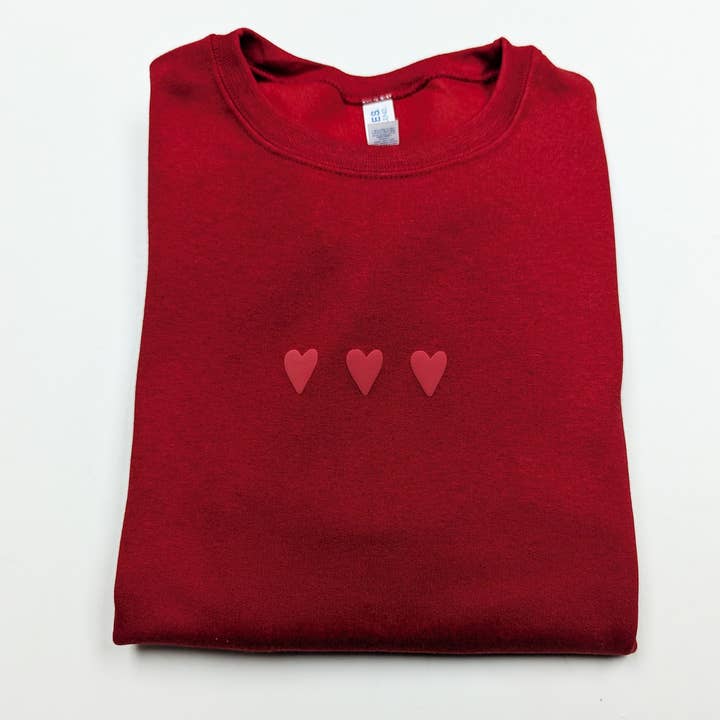 P E T I T R U E - Wholesale Graphic Sweatshirt - Women's - Heart Sweater Puff Print Valentines Sweatshirt 0