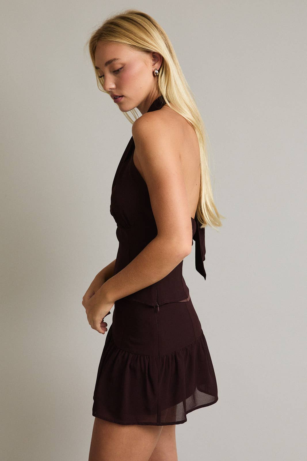 Marron Haut à col halter Jupe en chiffon taille mi-haute en vente sur Faire2