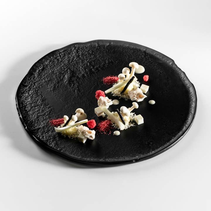 TAKUMI GLASS PLATE 27CM for wholesale by Catalonia Plates, Inc.