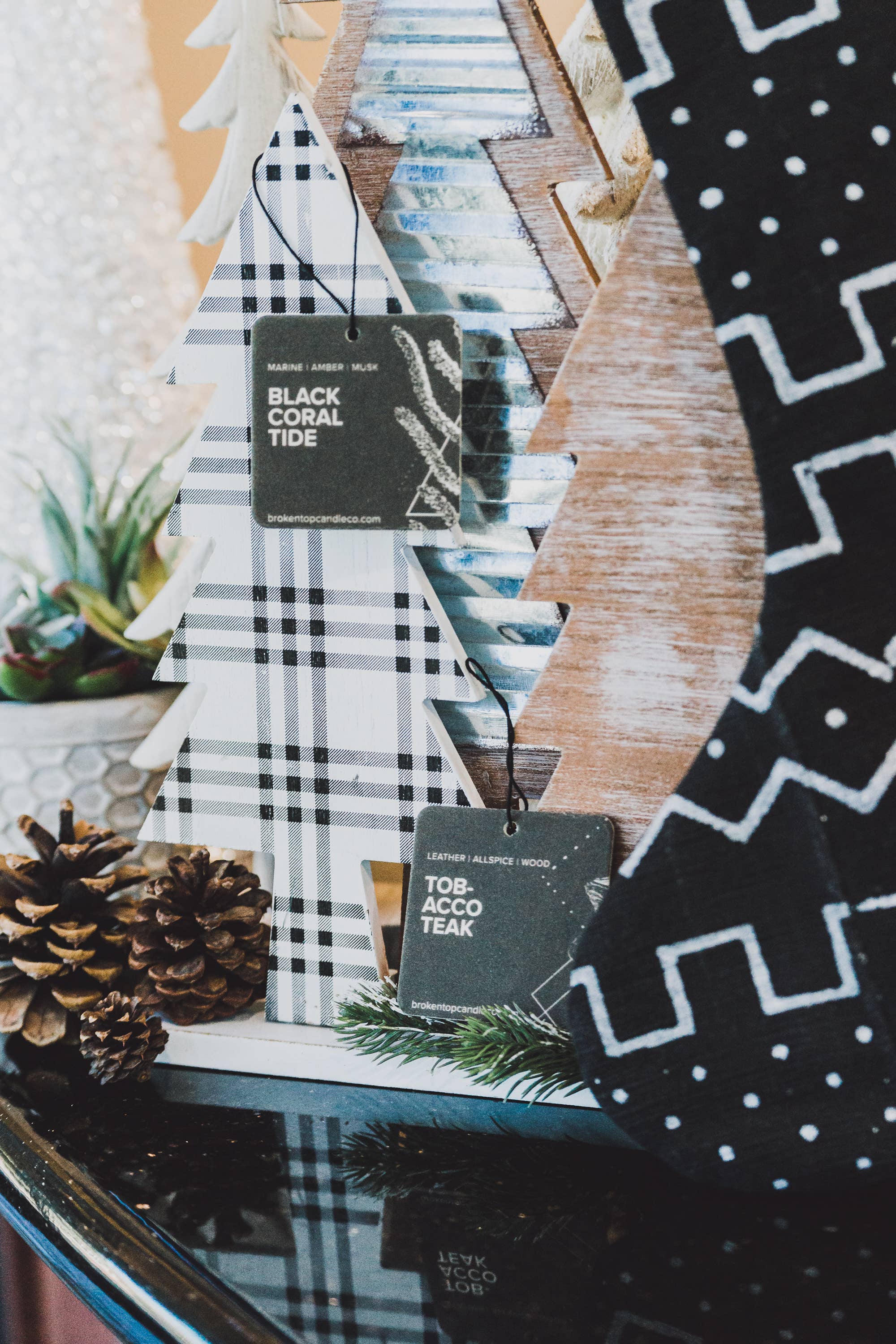 Broken Top Brands - Wholesale Luchtverfrisser voor in de auto - Uniseks - Zwarte Koraal Getijde Auto Luchtverfrisser4