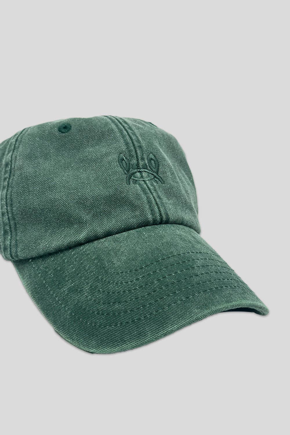 Custi Mikelo: Men's Clothing & Christmas Gifts – wholesale Baseballkeps - Unisex – Washed-keps med liten grön krabbflaska | Custi Mikelo1