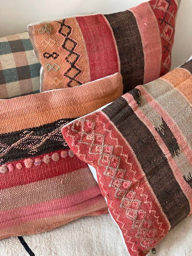NOMAD BY LIV - Wholesale Throw Pillow Cover - Nomad by LIV -  handgemaakte Kilim Kussenhoezen, kleurrijk1