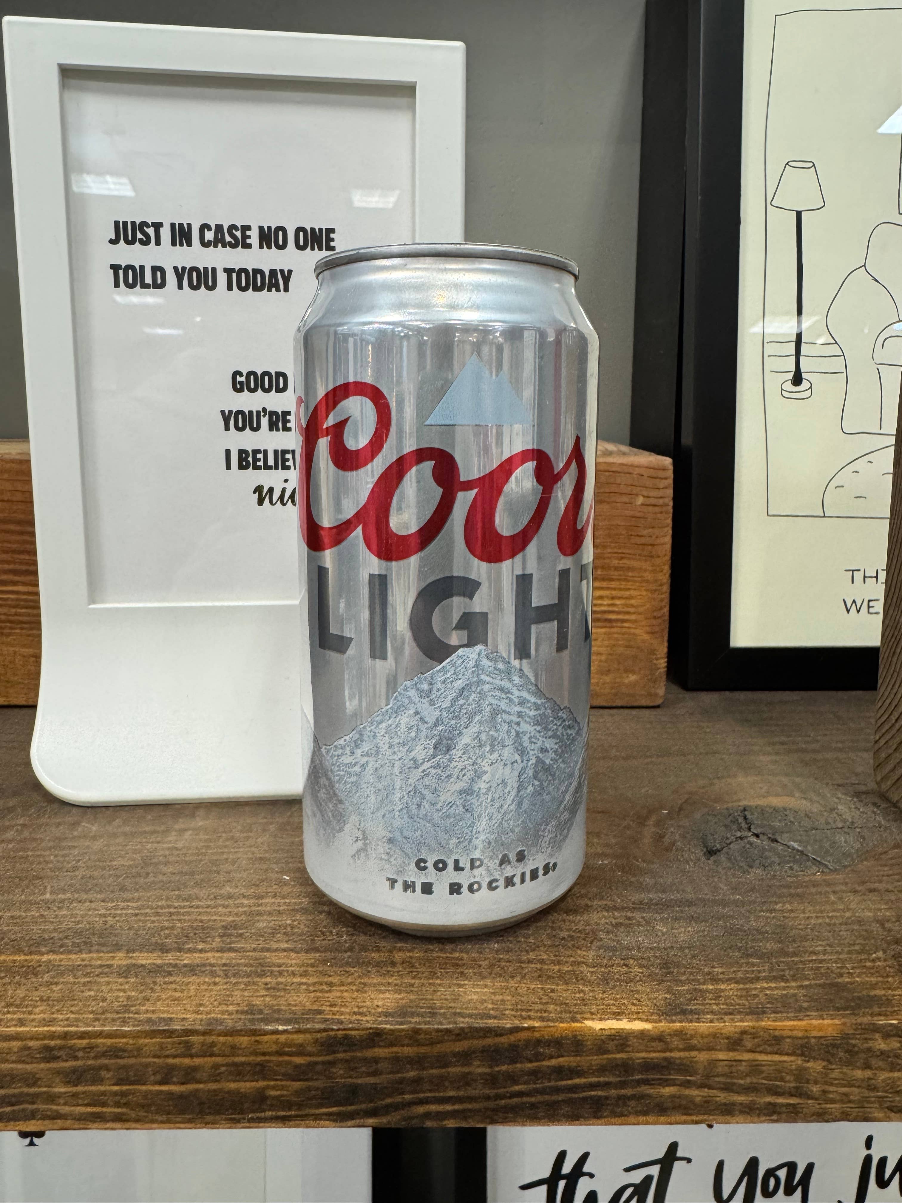 illumenature - Wholesale Jar/Filled Candle - Coors Light Candle - Soy Wax