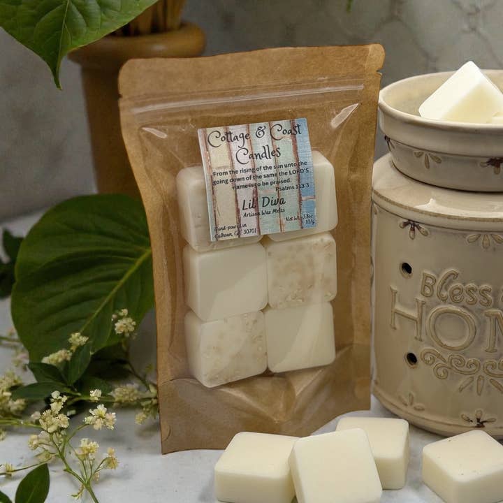 Lil’ Diva | Hantverksvaxsmältor för wholesale av Cottage & Coast