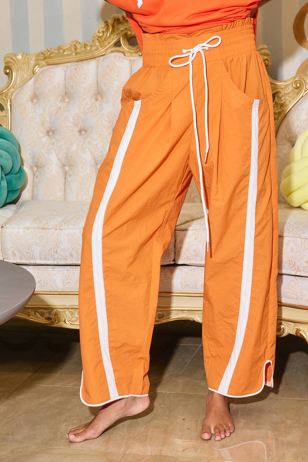 BUCKETLIST INC - Wholesale Pants - Women's - IP5540 Windbreaker Pants With Contrast Stripe31