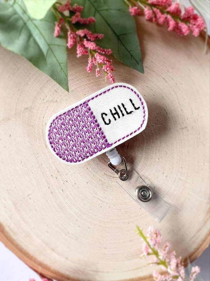 Bobine de badge médical Chill Pill pour infirmière pédiatrique, cadeau pour la vente par Meeko’s Must Haves