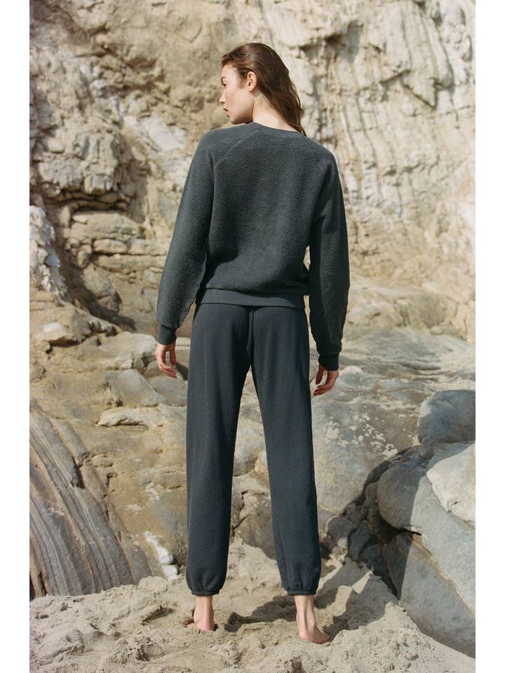 a.ren - Wholesale Sweatshirt - Women's - PK1008 | Knit Cotton Upside Down Garment Washed Pullover8