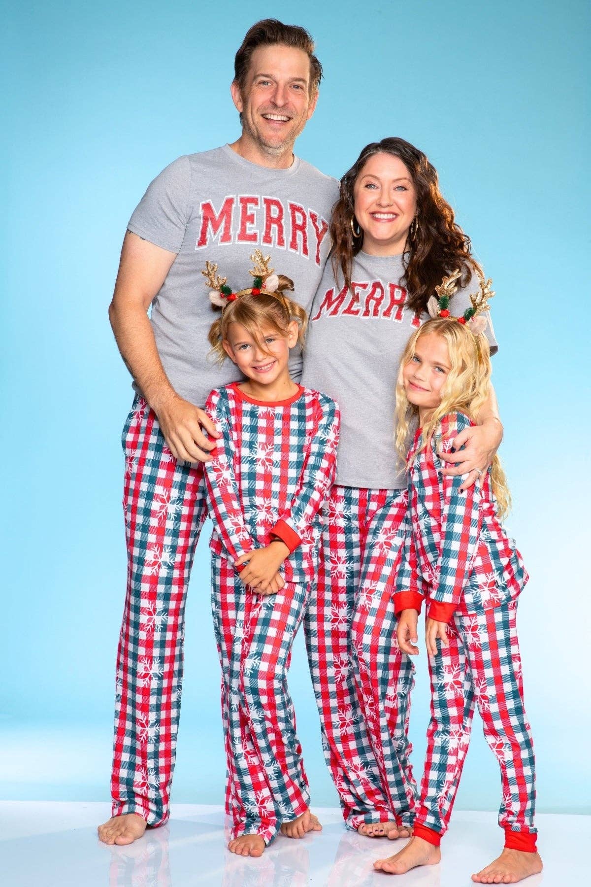 PixieLane - Wholesale Lounge Set - Men's - Men's Triblend Tee & Simply Soft Karate Pant1