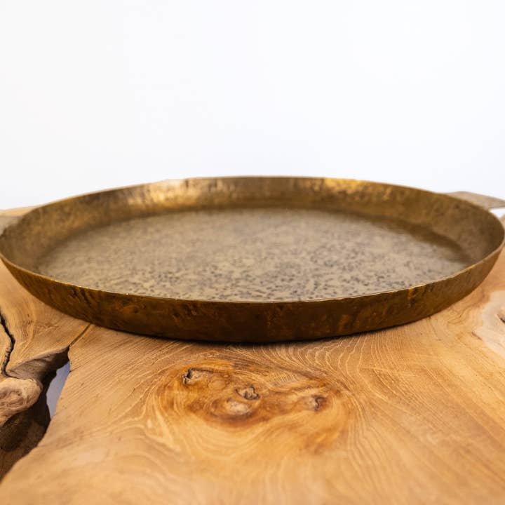 Artisanal - Wholesale Decorative Tray - BigSur Handcrafted Antique Brass Round 20"dia Textured Tray 1