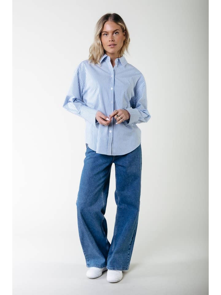 Gaias High Rise Denim | Mid blue denim for wholesale on Faire