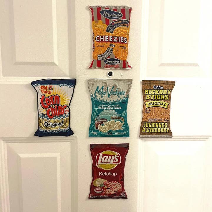 Versions magnétiques des patchs pour la vente par FingerlessJoe