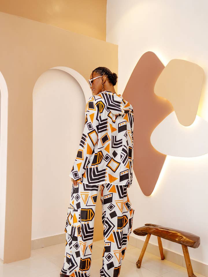 DUA MENKA - Wholesale Top & Pant Set (NOT Loungewear) - Women's - JI African Chiffon Shirt & Silk Pants Set – Vibrant & Elegant