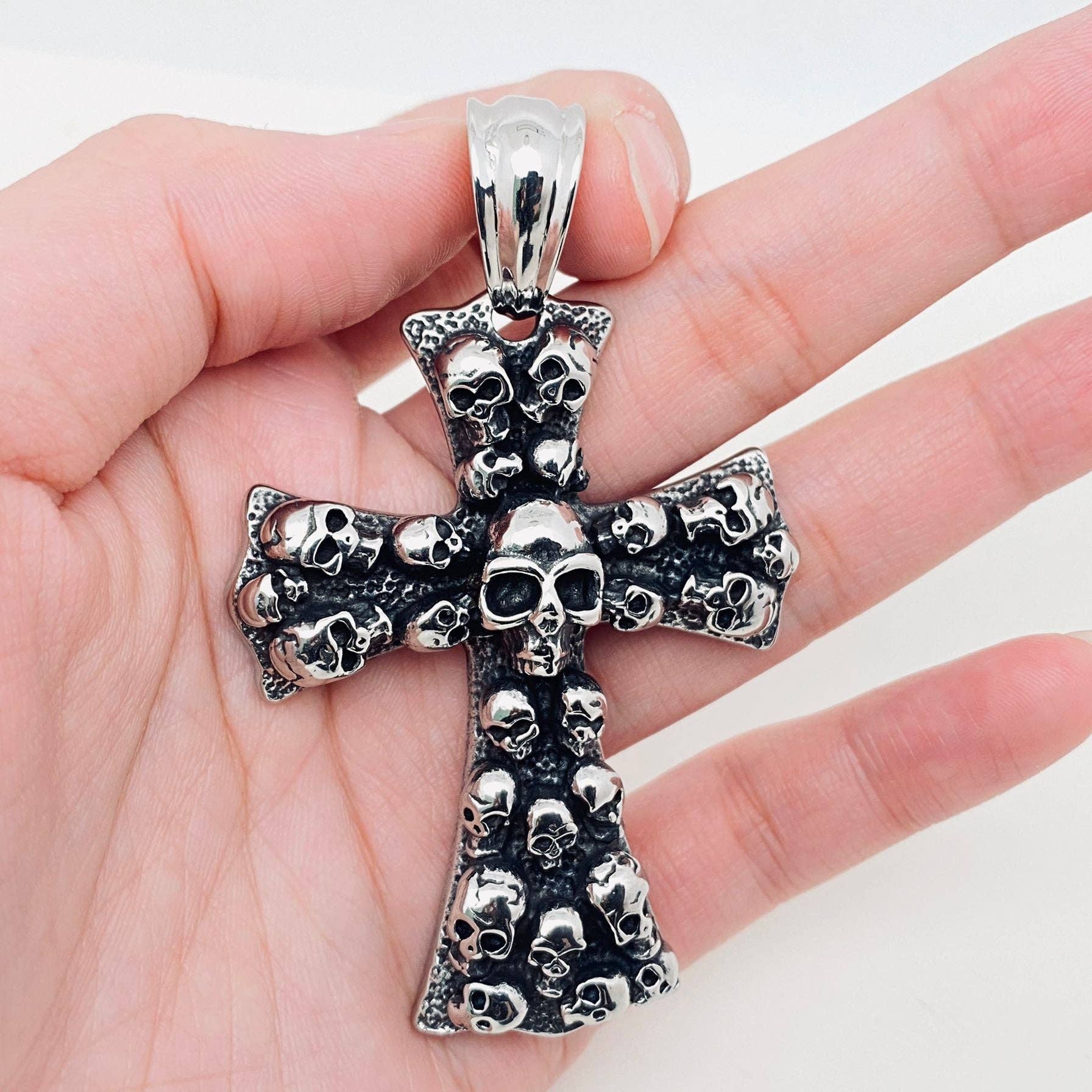 Wholesale Punk Dense Skull Cross Stainless Steel Pendant - MJ/MNP