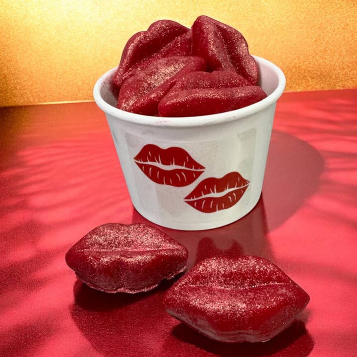 RED HOT CINNAMON Valentine's Day Wax Melts 4.75 oz for wholesale by Eartherella Soap & Candle Co., LLC