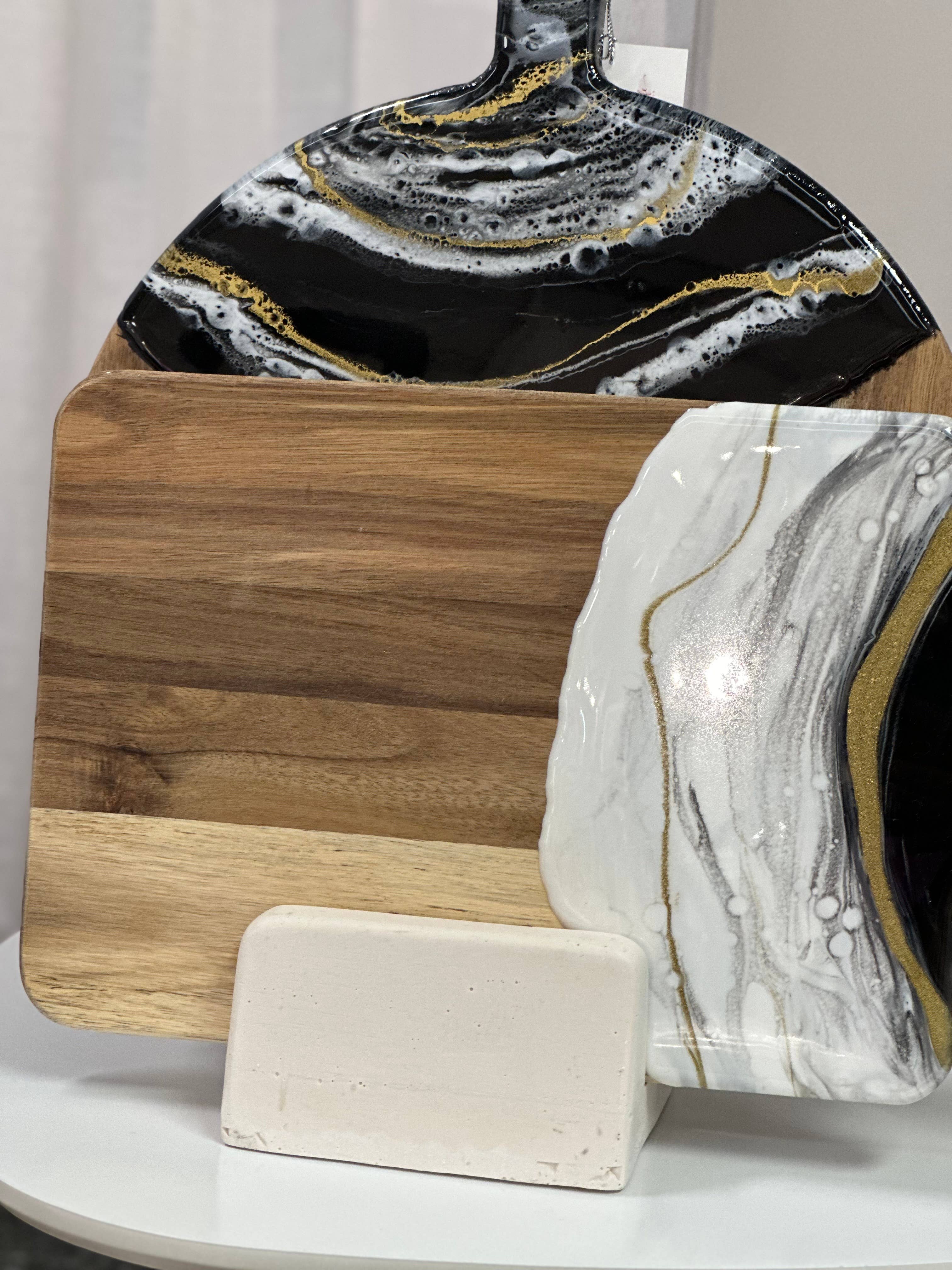 Fluid Life by Sharon - Wholesale Kitchen Storage/Organizer - Cutting board holder/ organizer 2