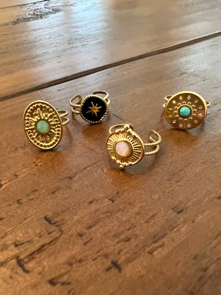 farverige justerbar ring for engroshandel hos bubs & sass