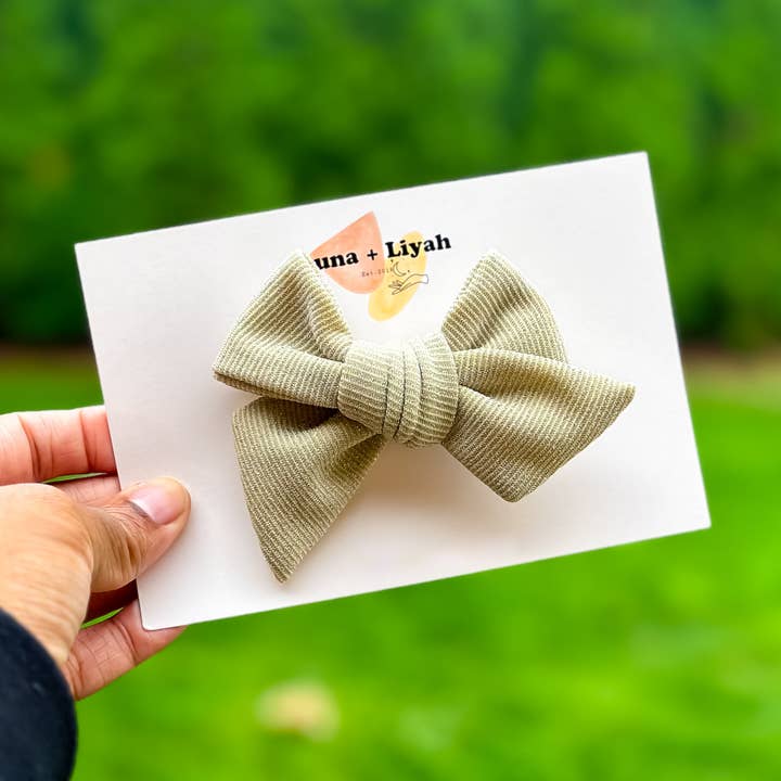 Handgebonden strik - Minty Green voor wholesale door Luna + Liyah