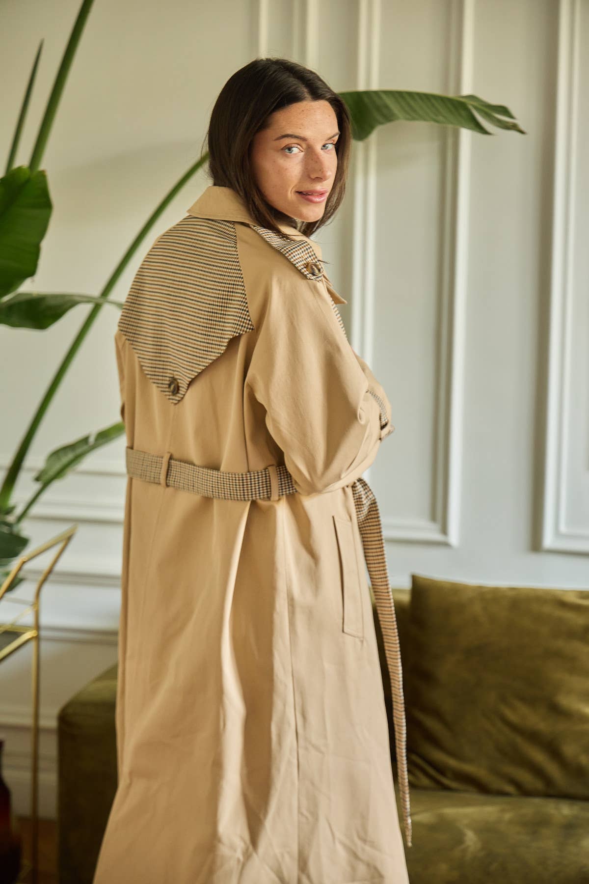 Calie Paris - Wholesale Trench Coat - Women's - VIVI Trench Coat5