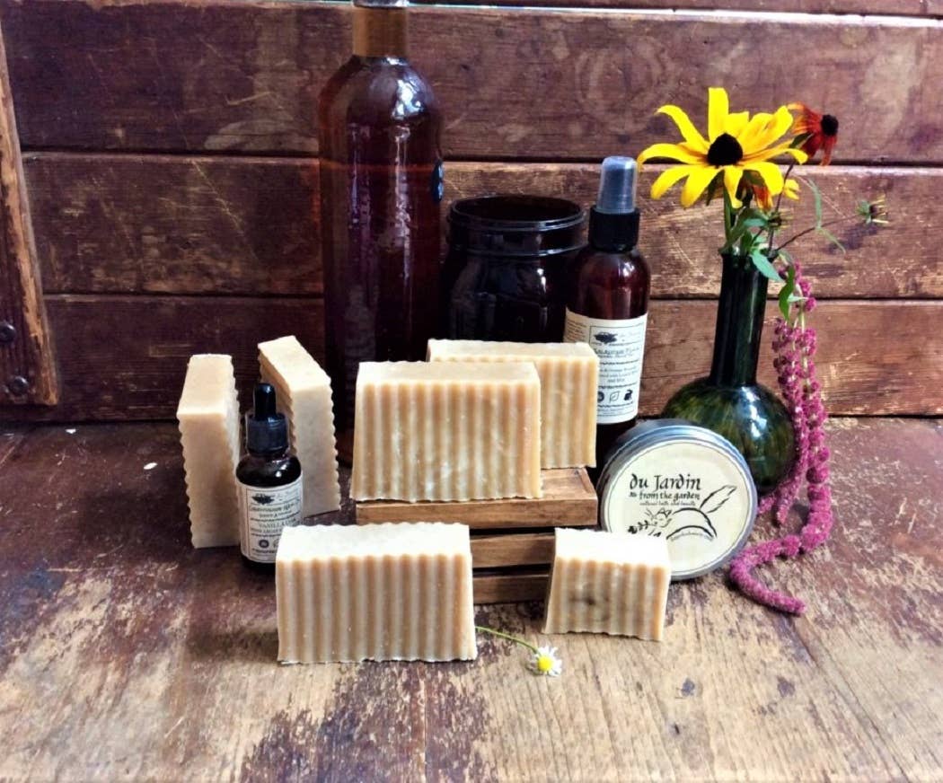 Du Jardin Beauty - Wholesale Shampoo Puck/Solid Shampoo - Volume & Shine SLS-Free Shampoo Bar4