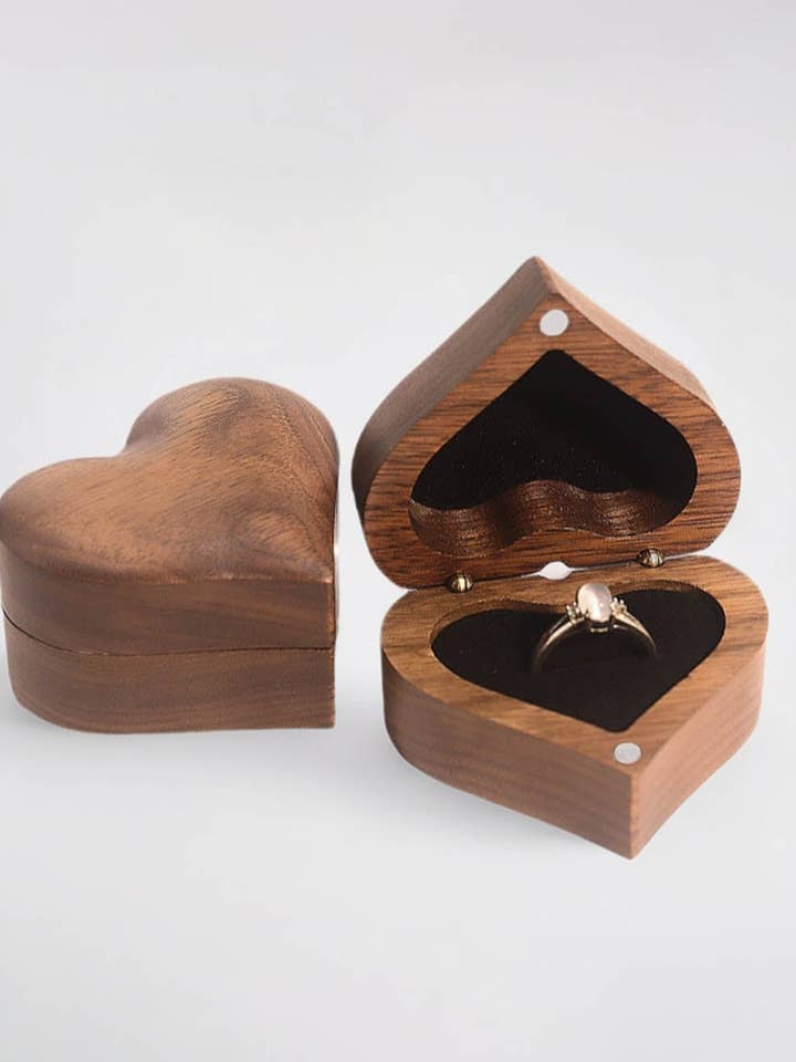 Minimalist Heart-Shaped Wooden Ring Box DP26H815 for wholesale by Dipped Shop