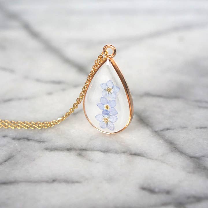 The Pretty Pickle - Wholesale Pendant/Charm Necklace - Forget Me Not Flower Necklace- Gold Plated4