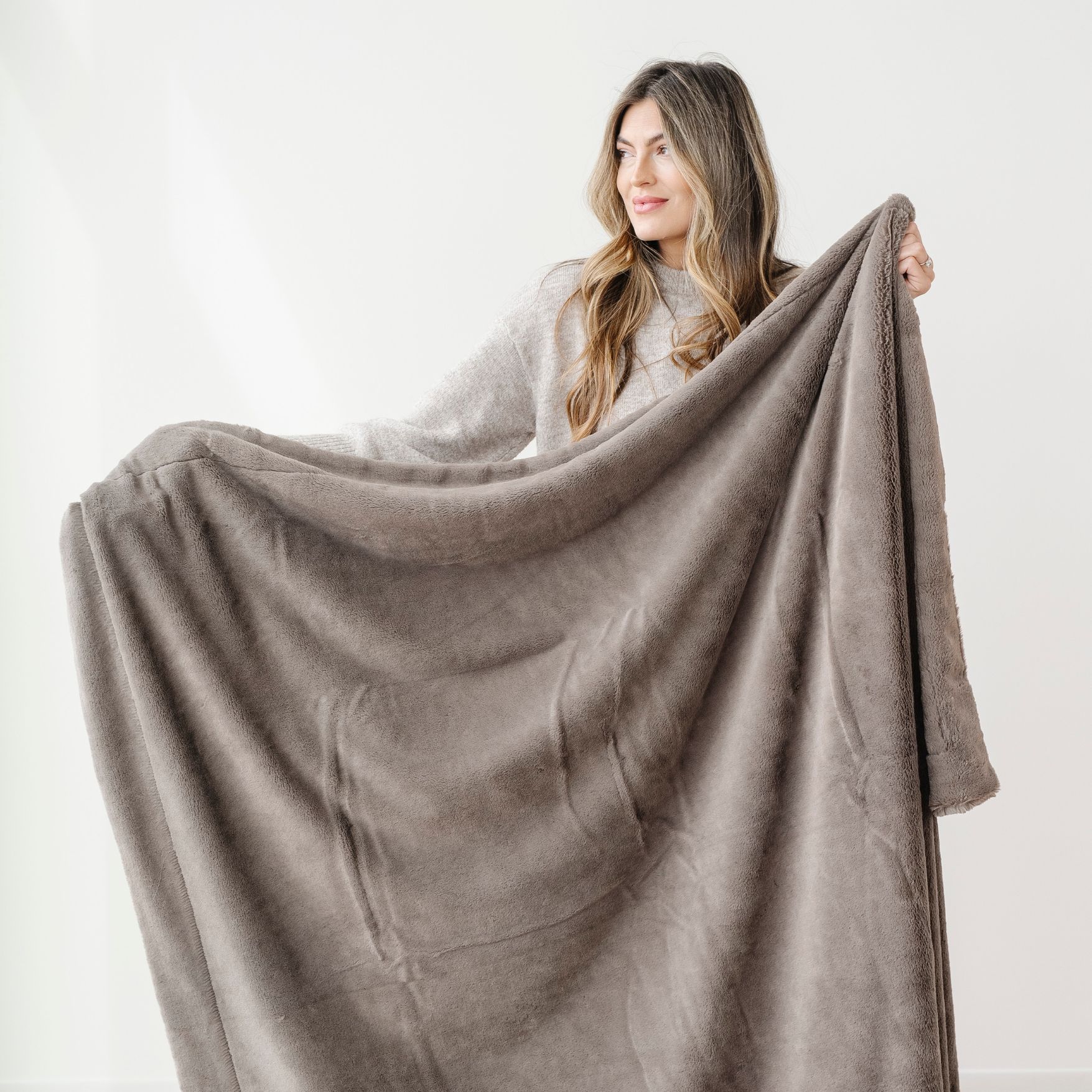 Saranoni - Wholesale Throw Blanket - LUSH THROW BLANKETS19