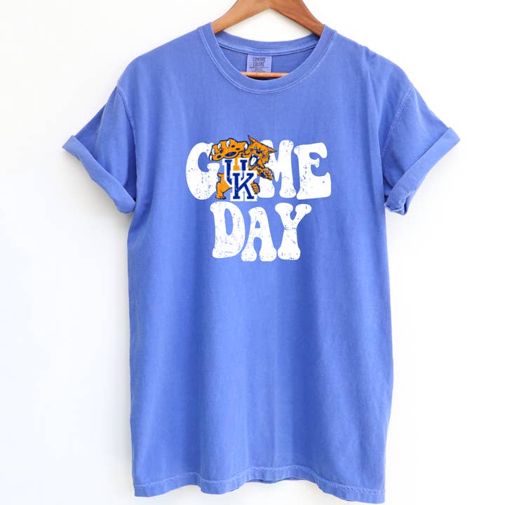 Gia Gifts Boutique - Wholesale Screen Printed T-Shirt - Women's - Kentucky Wildcats Football Game Day Graphic Tee | T-Shirts0
