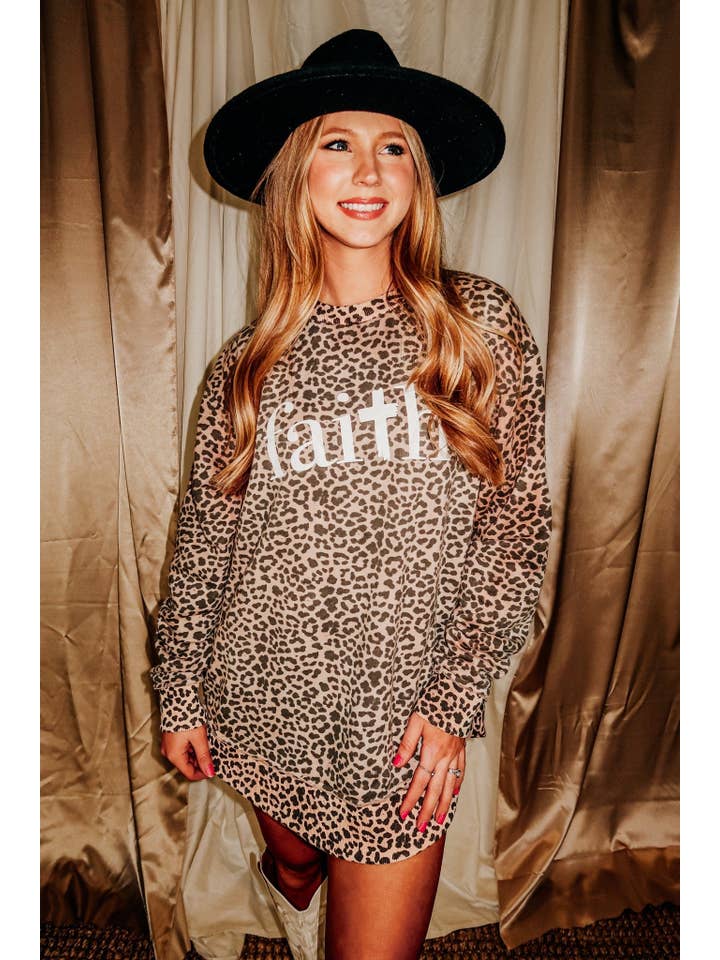 Southern Bliss Co. - Wholesale Graphic Sweatshirt - Women's - Faith Bleached Leopard Scoop Sweatshirt2
