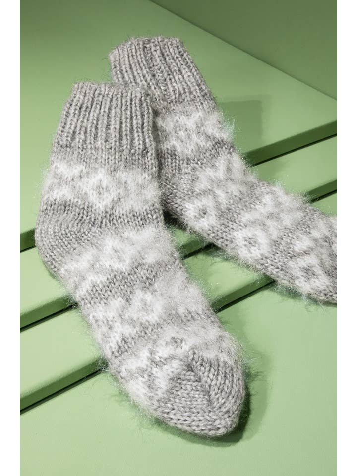 Urbanista - Wholesale Socks - Women's - Fuzzy Nordic Socks5